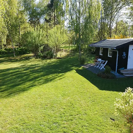 Sommerhusidyl Med Have Og Udestue Naer Kysten Gilleleje